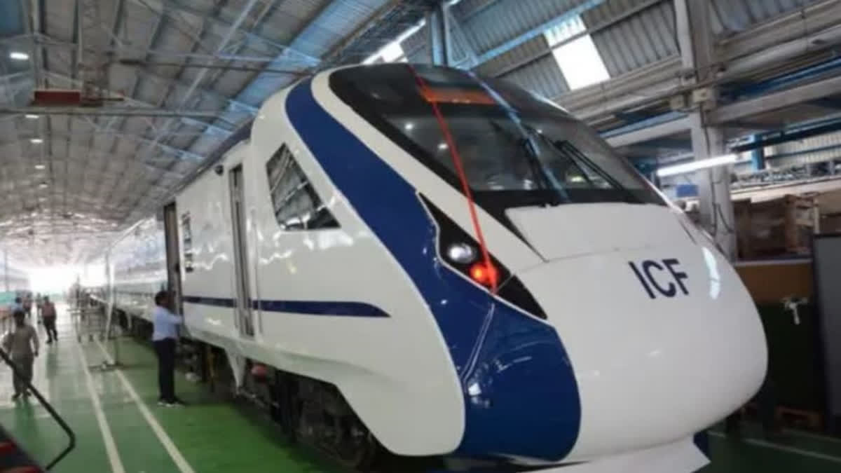 vande bharat express comparison  vande bharat express comparison with other trains  vande bharat express  വന്ദേഭാരത്  വന്ദേഭാരത്