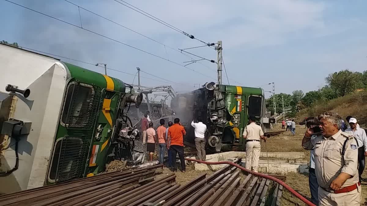 ایم پی میں مال گاڑی حادثہ کا شکار