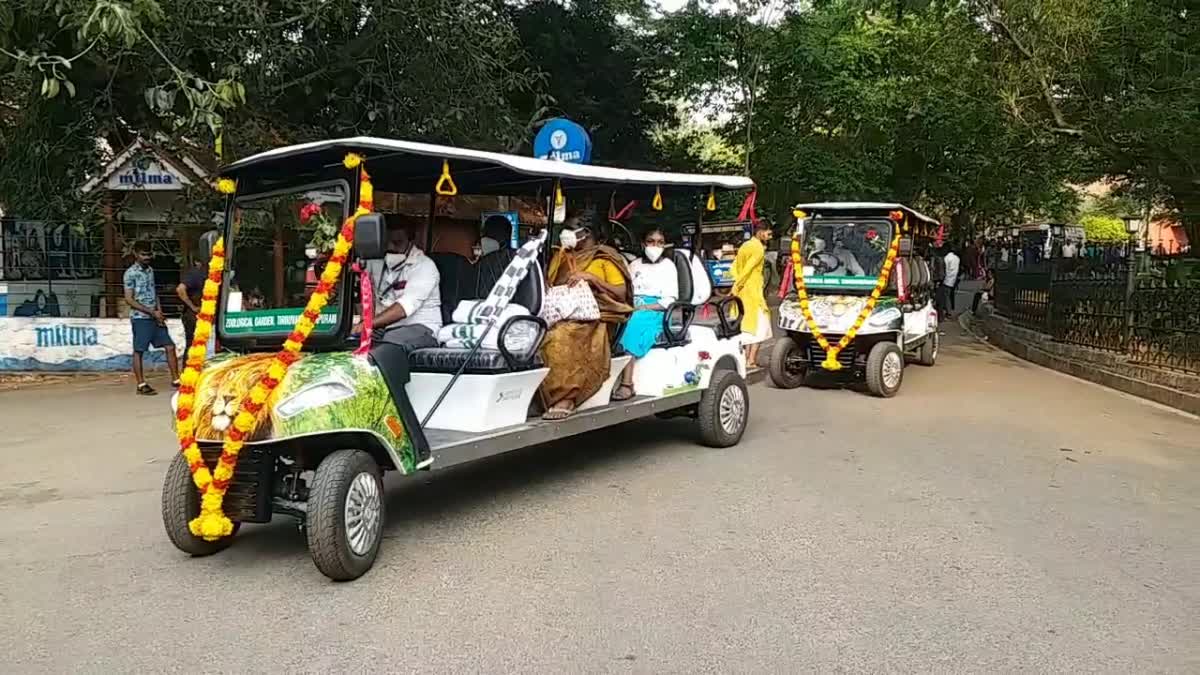 minister chinchurani  new animals in trivandrum zoo  trivandrum zoo  peacock  yemu  news animals  latest news in trivandrum  latest news today  മൃഗശാലയില്‍ പുതിയ അതിഥികള്‍  മന്ത്രി ജെ ചിഞ്ചുറാണി  മൃഗങ്ങളുടെ കൈമാറ്റ വ്യവസ്ഥ  ക്ഷയംരോഗം  തിരുവനന്തപുരം ഏറ്റവും പുതിയ വാര്‍ത്ത  ഇന്നത്തെ പ്രധാന വാര്‍ത്ത