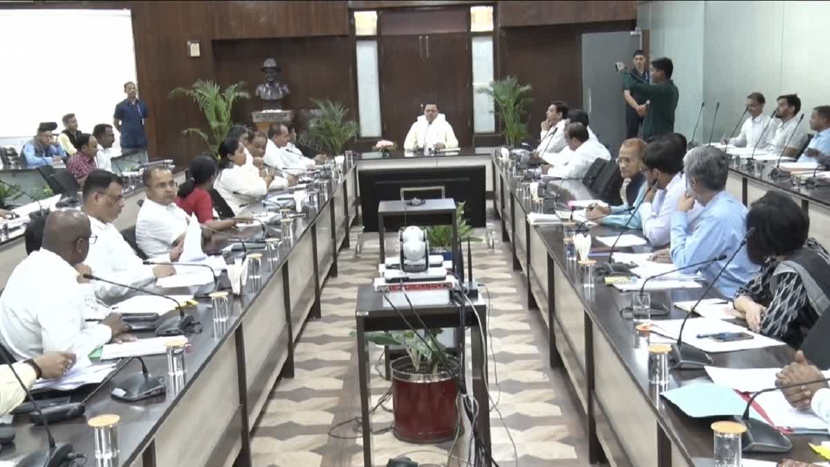 CM Dhami holds meeting with opposition MLAs in Dehradun