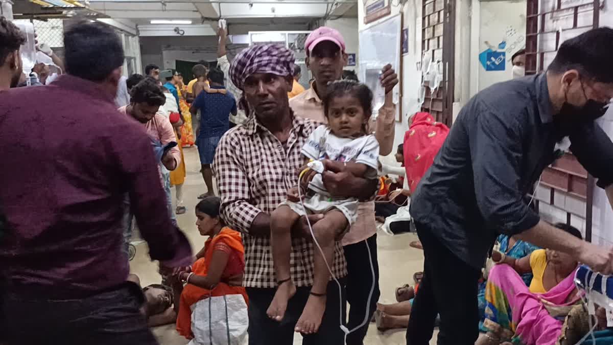 JHARKHAND: Over 100 persons hospitalised after consuming chat in a shop during Dhanbad mela