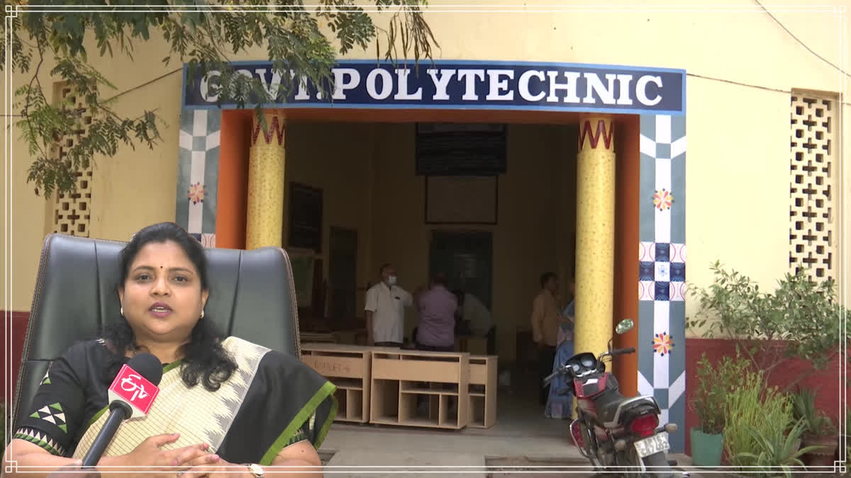 Polytechnic College