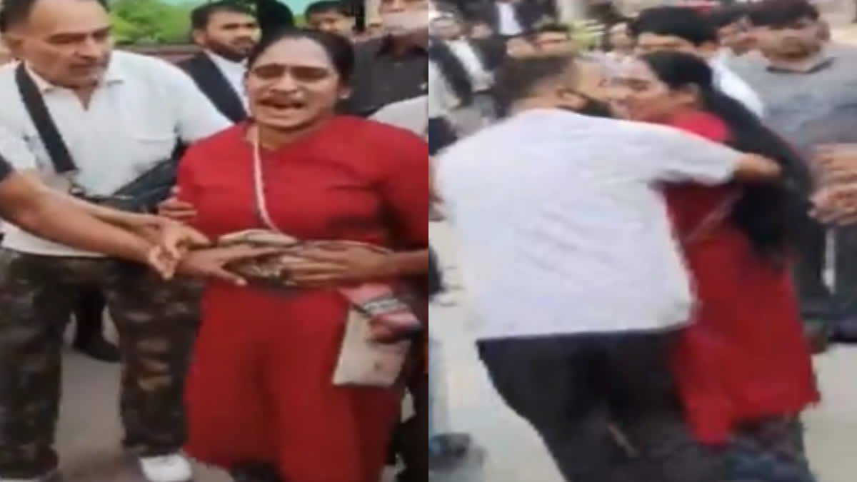 woman  firing in delhi saket court  woman shot in firing at delhis saket court  delhi saket court  delhi saket court attack  ദില്ലി സാകേത് കോടതിയിൽ വെടിവയ്‌പ്പ്  ദില്ലി സാകേത് കോടതി  സാകേത് കോടതിയിൽ വെടിവയ്‌പ്പ്  ദില്ലി