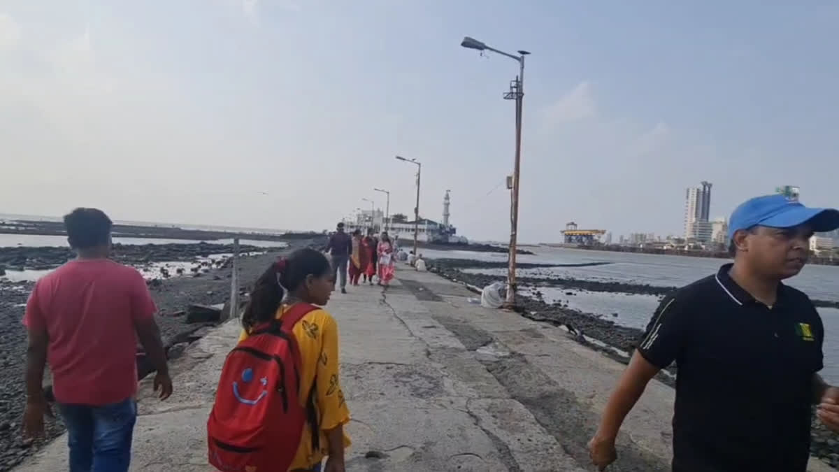 Haji Ali Dargah entry time changes due to high tide