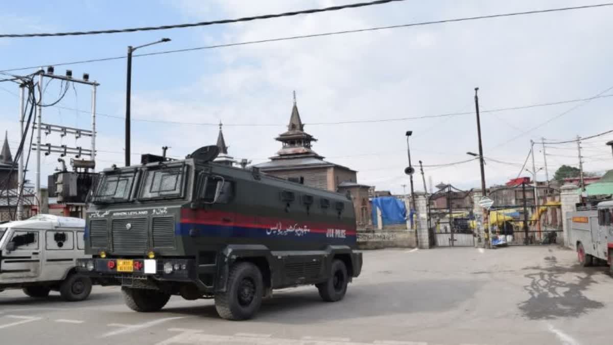 Eid Prayers Barred In Jamia Masjid