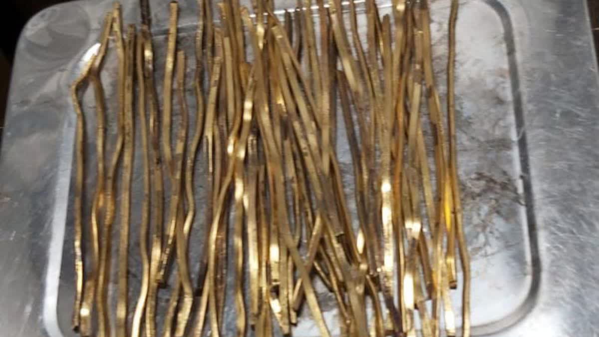 Gold worth more than 46 lakh seized