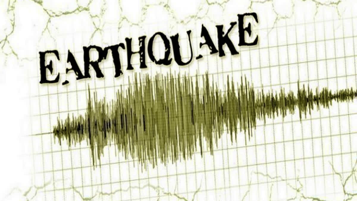 Earthquake in New Zealand  no tsunami threat  Earthquake  ಎರಡೆರಡು ಪ್ರಬಲ ಭೂಕಂಪಕ್ಕೆ ತತ್ತರಿಸಿದ ನ್ಯೂಜಿಲೆಂಡ್  ನ್ಯೂಜಿಲೆಂಡ್‌ನ ಕೆರ್ಮಾಡೆಕ್ ದ್ವೀಪ  ಸೋಮವಾರ ಸಂಭವಿಸಿದ ಎರಡೆರಡು ಭೂಕಂಪ  ಇತ್ತೀಚೆಗೆ ಜಗತ್ತಿನ ವಿವಿಧೆಡೆ ಭೂಕಂಪ  ಟರ್ಕಿಯಲ್ಲಿ ಭಾರಿ ಪ್ರಮಾಣದ ಭೂಕಂಪ  ನ್ಯೂಜಿಲೆಂಡ್​ನಲ್ಲಿ ಇಂದು ಬೆಳಗ್ಗೆ ಪ್ರಬಲ ಭೂಕಂಪ  ನ್ಯೂಜಿಲೆಂಡ್‌ನ ಕೆರ್ಮಾಡೆಕ್ ದ್ವೀಪಗಳಲ್ಲಿ ಈ ಭೂಕಂಪ  ಭೂಕಂಪನದ ರಾಷ್ಟ್ರೀಯ ಕೇಂದ್ರ  USGS ಪ್ರಕಾರ