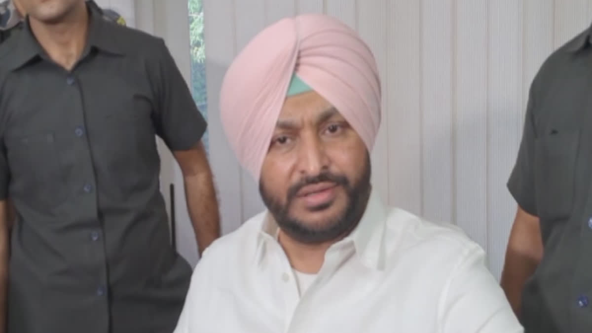 Ravneet Bittu, the Congress MP in Ludhiana, said that Amritpal was arrested under pressure