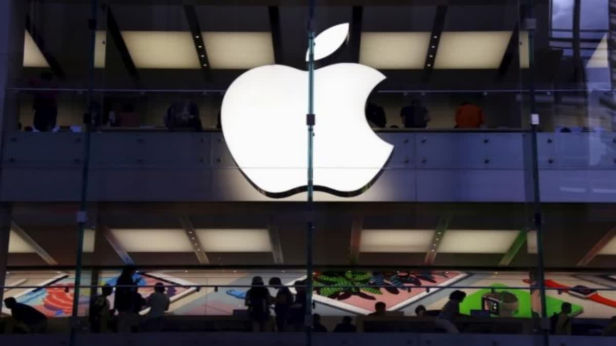 Apple may produce 32 and 42 inch OLED displays by 2027