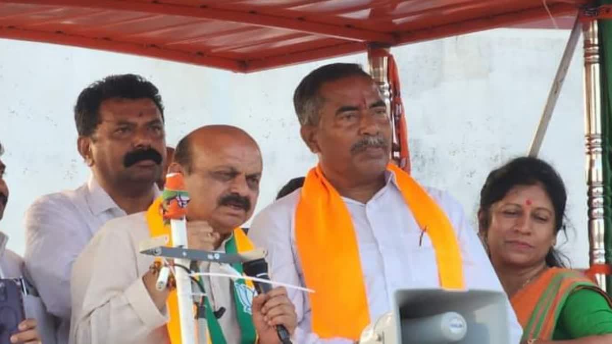 cm-basavaraja-bommai-road-show-at-belagavi