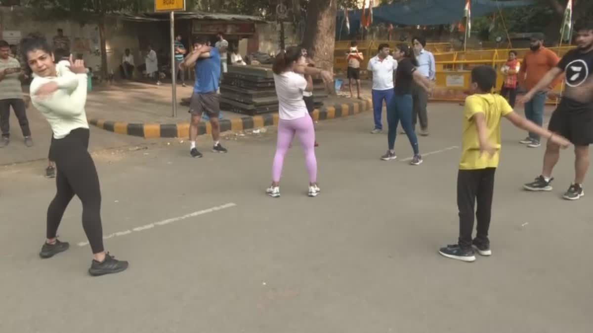 indian-wrestlers-protest-at-jantar-mantar-in-delhi