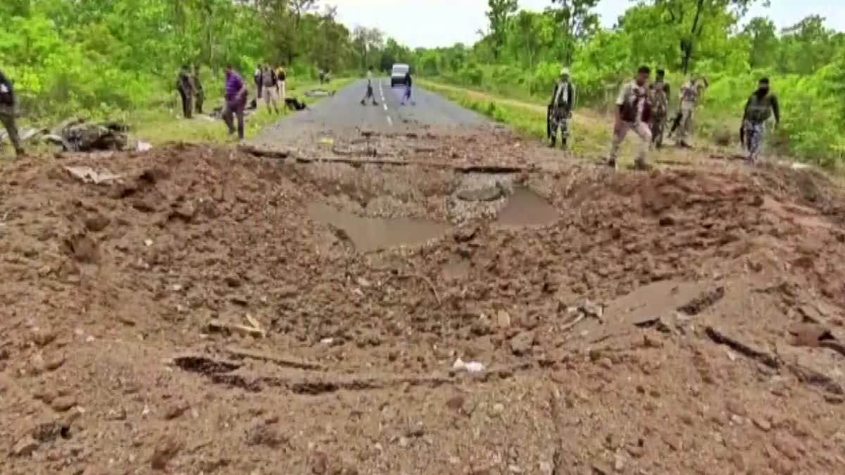 Ten policemen and one civilian killed in blast carried out by Maoists in Chhattisgarh