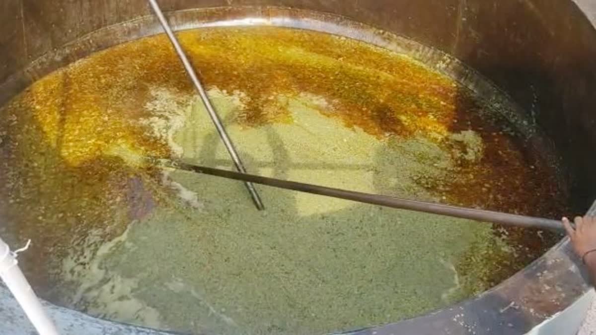 3700 kg Khichdi prepared in Bhopal