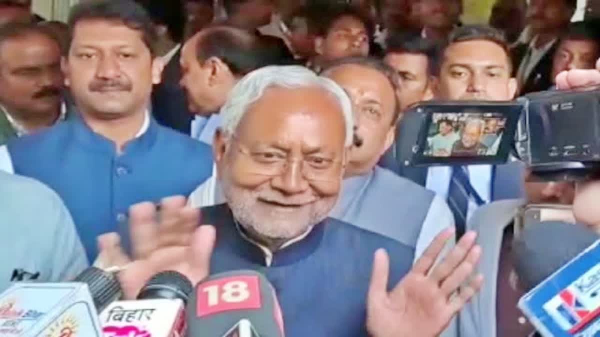 CM Nitish Kumar met Lalu Prasad Yadav