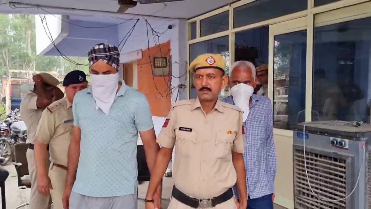 Himachal man robbed by policemen in Yamunanagar