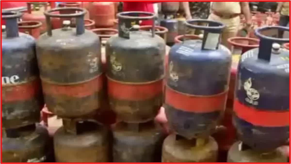 LPG Prices Slashed In Delhi