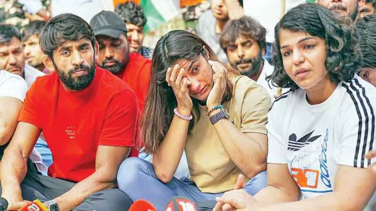 Vinesh Phogat allegation Sports Minister