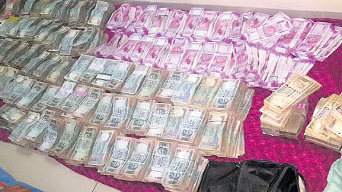 Income Tax In Karnataka raids