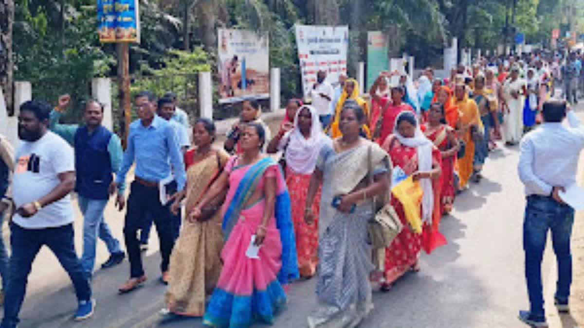 Ration shop operators