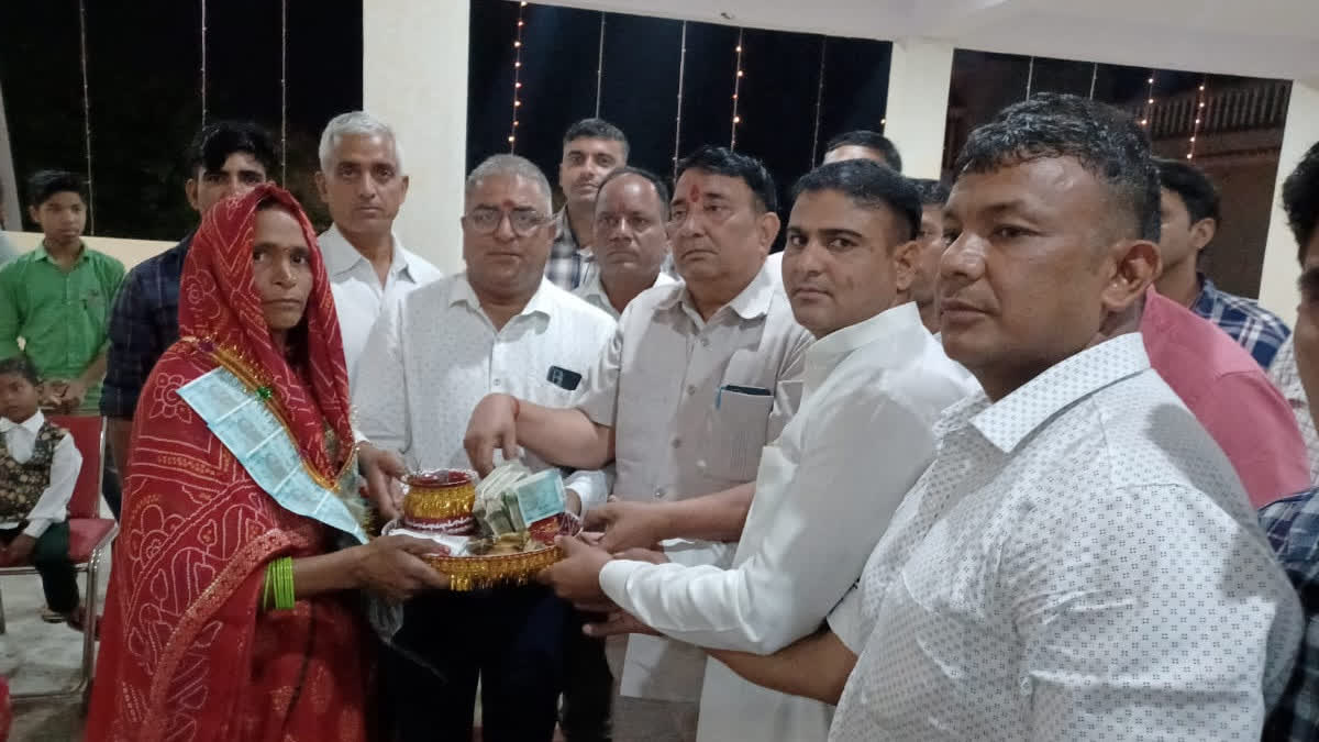 SDRF team gave cash and jewellery in myra tradition in Haryana