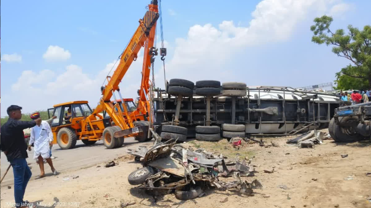 HORRIFIC ROAD ACCIDENT IN JAIPUR SEVERAL PEOPLE DIED