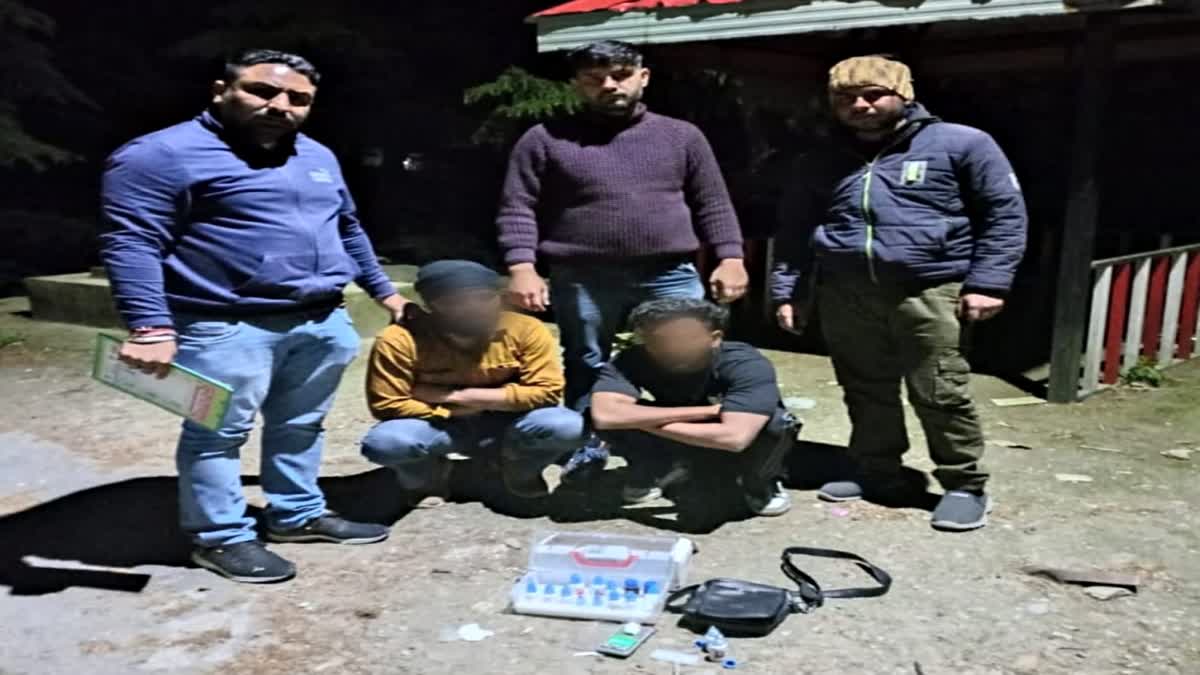 Chitta recovered from Punjab youths in Chamba.