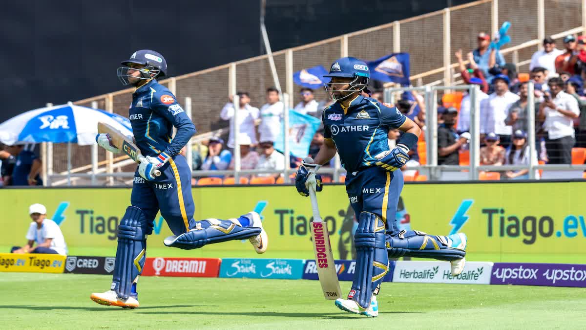 Shubman Gill and Wriddhiman Saha