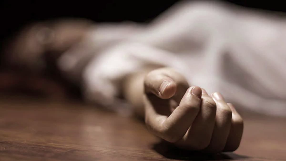 husband killed wife and chopped into pieces in odisha