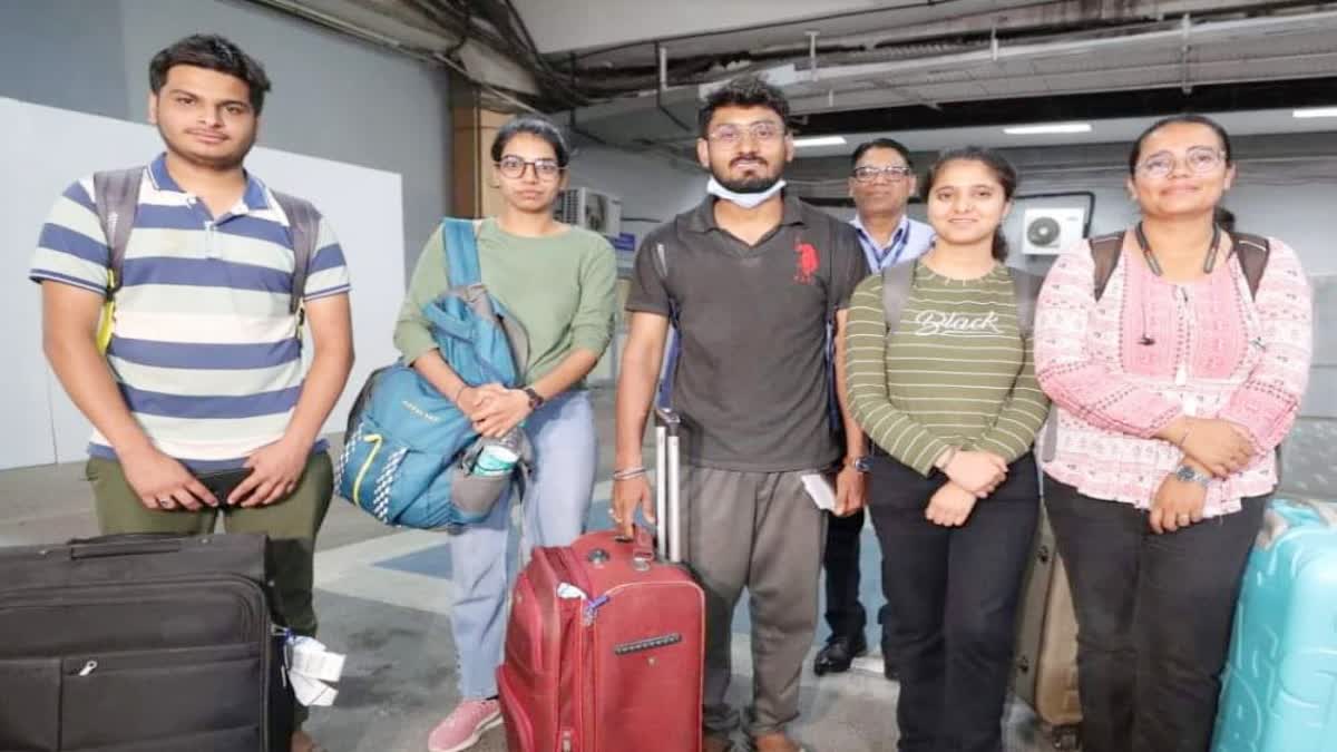 Haryana 5 students reached home