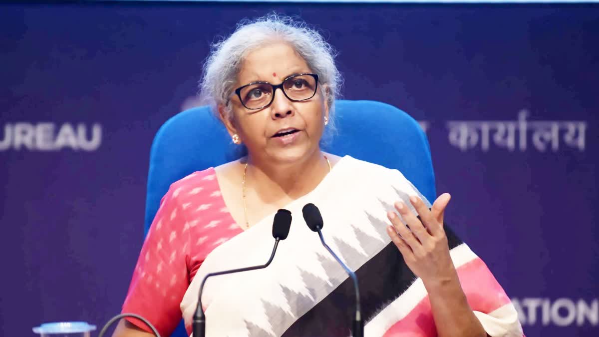 FM Nirmala Sitharaman: સામાજિક સુરક્ષા યોજનાઓ આર્થિક જોખમોથી વંચિતોને રક્ષણ આપે છે
