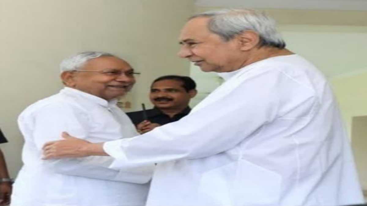 Nitish meets Patnaik, both claim no talks on alliance for 2024 polls