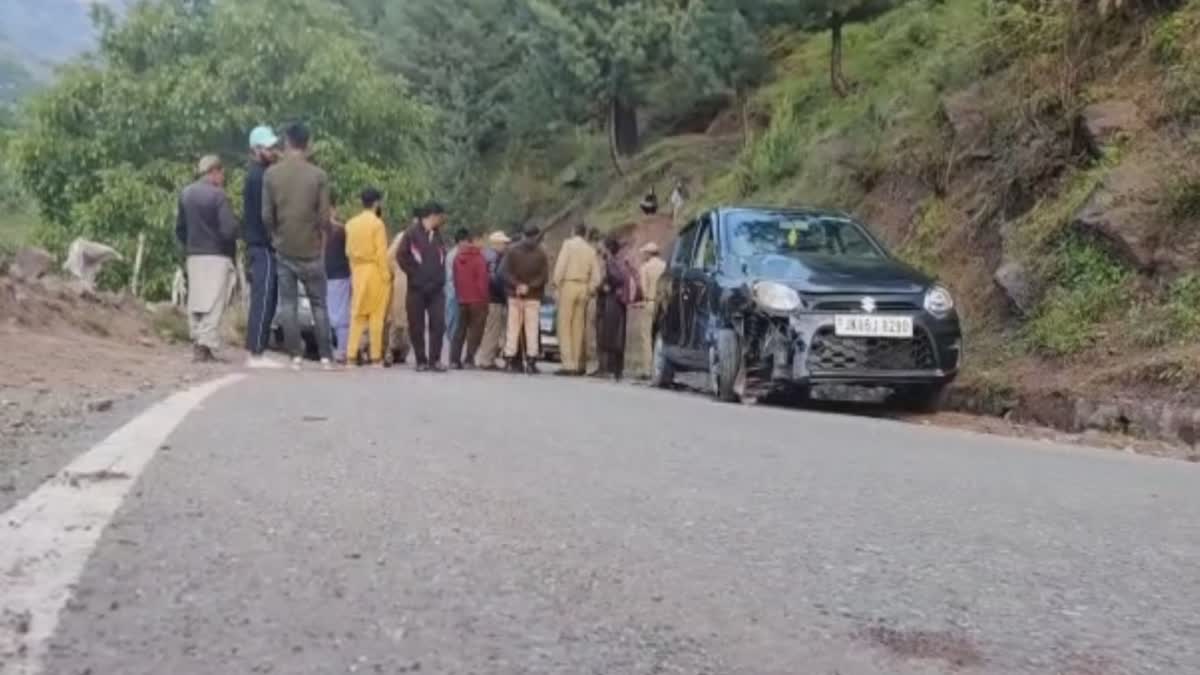 seven-persons-injured-in-road-accident-in-uri-baramulla