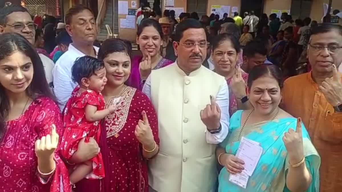 Pralhad Joshi Casted His Vote