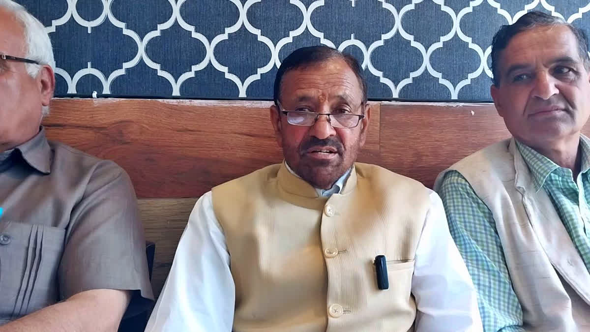 Former MLA Jawahar Thakur pc in Mandi