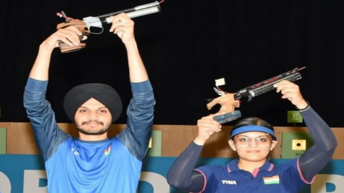 INDIAN SHOOTER DIVYA SUBBARAJU THADIGOL AND SARABJOT SINGH WIN GOLD MEDAL IN ISSF WORLD CUP BAKU 2023