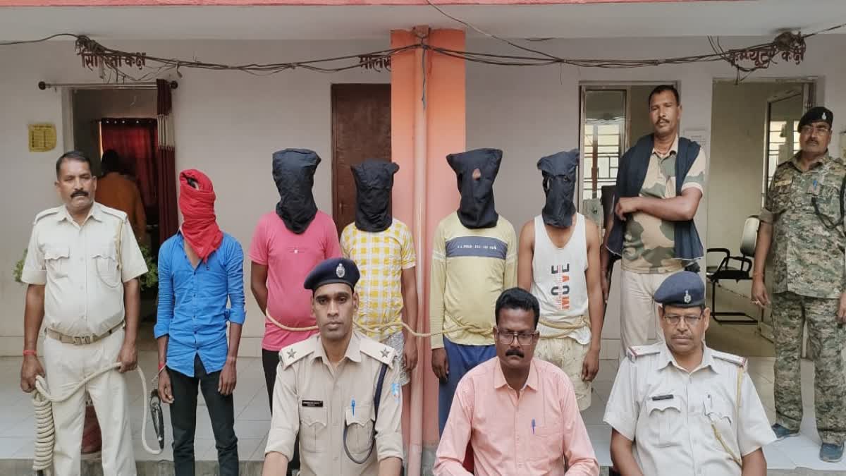 Five criminals arrested in Godda