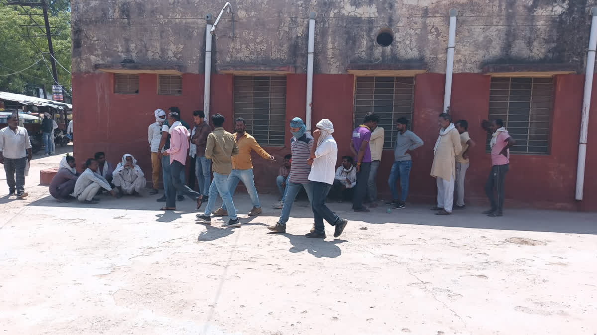 man beaten to death in old enmity in Dholpur