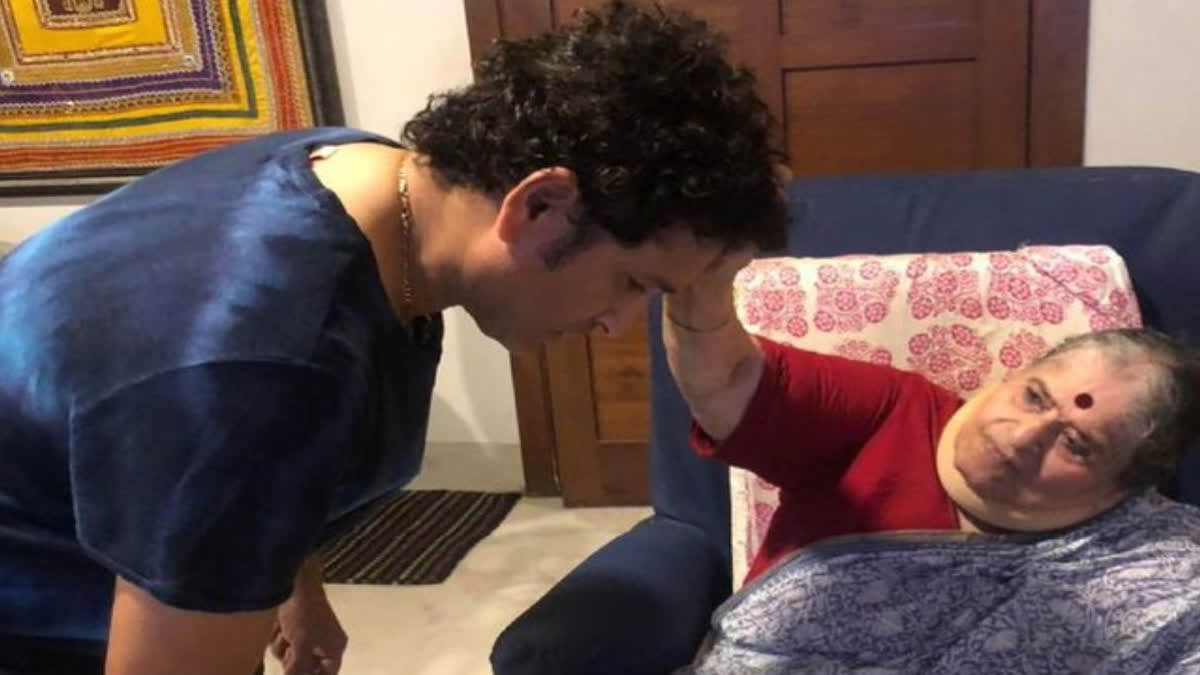 Sachin Tendulkar Shares Photo With Mother Rajni Tendulkar Happy Mothers Day 2023