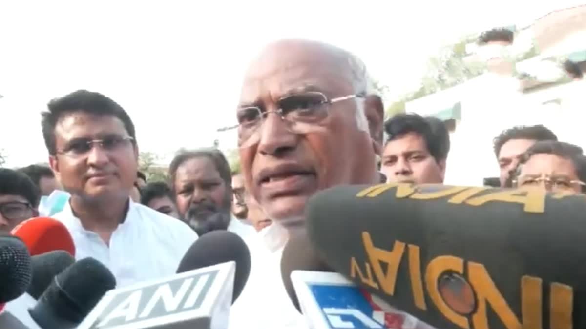 Congress president Mallikarjun Kharge on  CLP meeting in Bengaluru