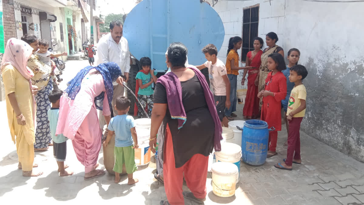 Drinking water is not reaching 500 houses due to damaged motors of water works in Barnala