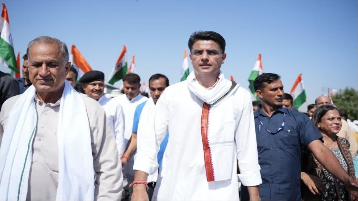 Sachin Pilot warning to Ashok Gehlot  Sachin Pilot  Ashok Gehlot  Sachin Pilot raises pressure on Congress  state wide agitation  മാസാവസാനം വരെ കാത്തിരിക്കും  ഗെലോട്ട് സര്‍ക്കാരിന് പ്രക്ഷോഭ മുന്നറിയിപ്പുമായി  പ്രക്ഷോഭ മുന്നറിയിപ്പുമായി  സച്ചിന്‍ പൈലറ്റ്  പൈലറ്റ്  കര്‍ണാടക മുഖ്യമന്ത്രി  കര്‍ണാടക  രാജസ്ഥാനില്‍ ഗെലോട്ട് പൈലറ്റ് പടലപ്പിണക്കം  രാജസ്ഥാന്‍  ഗെലോട്ട്