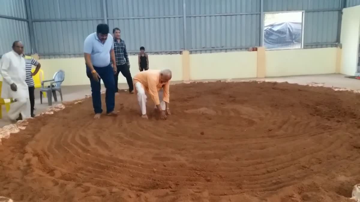 indore wrestling center mixture of soil