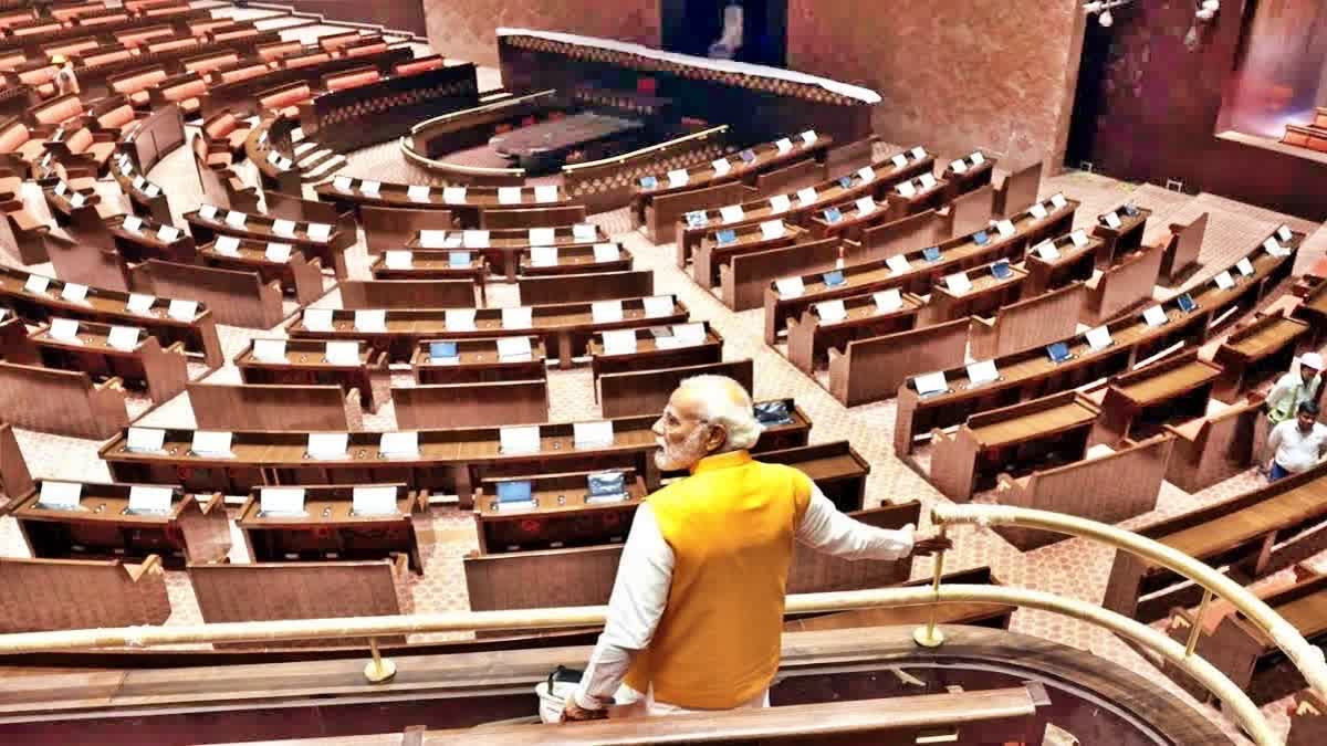 PM Modi to inaugurate new Parliament building  PM Modi new Parliament  new Parliament building  new Parliament  new Parliament inauguration  പാർലമെന്‍റ് മന്ദിരം  പുതിയ പാർലമെന്‍റ് മന്ദിരം  പുതിയ പാർലമെന്‍റ് മന്ദിരം ഉദ്ഘാടനം  പാർലമെന്‍റ് മന്ദിരം ഉദ്ഘാടനം എപ്പോൾ  മോദി  പ്രധാനമന്ത്രി മോദി  മോദി പാർലമെന്‍റ് മന്ദിരം  പാർലമെന്‍റ് മന്ദിരം ഉദ്ഘാടനം