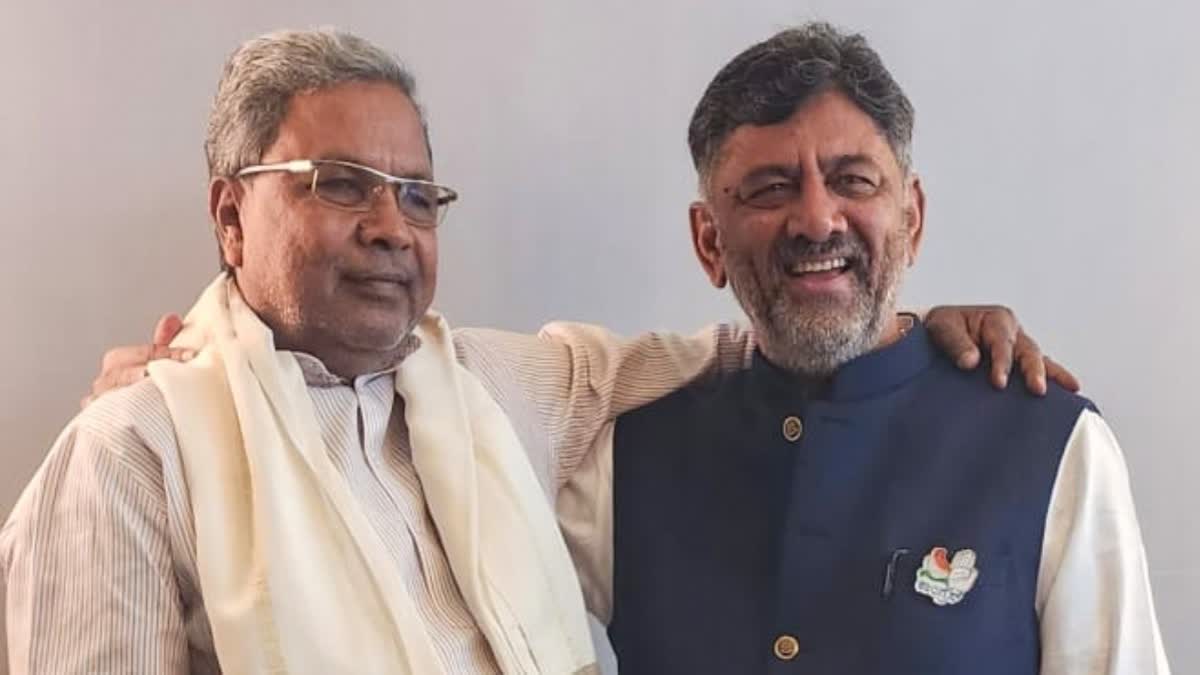 Etv BharatSiddaramaiah and DK Shivakumar to visit Delhi to discuss on cabinet formation with High Command