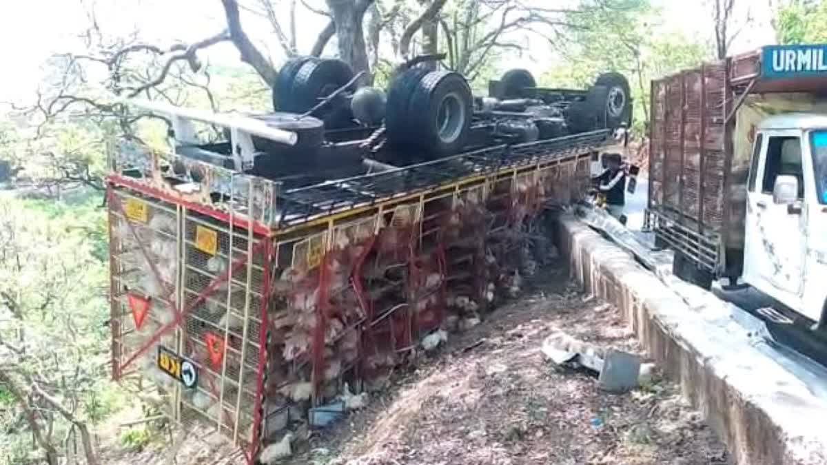Road accident in kawardha
