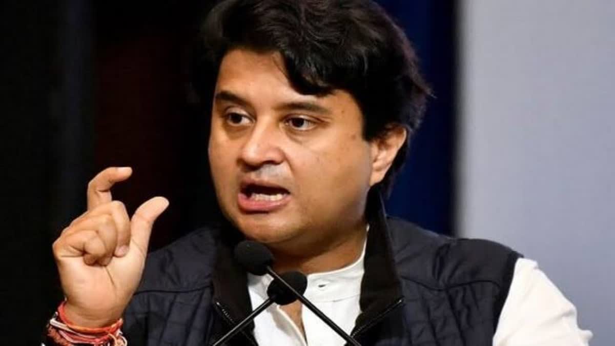 union minister jyotiraditya scindia