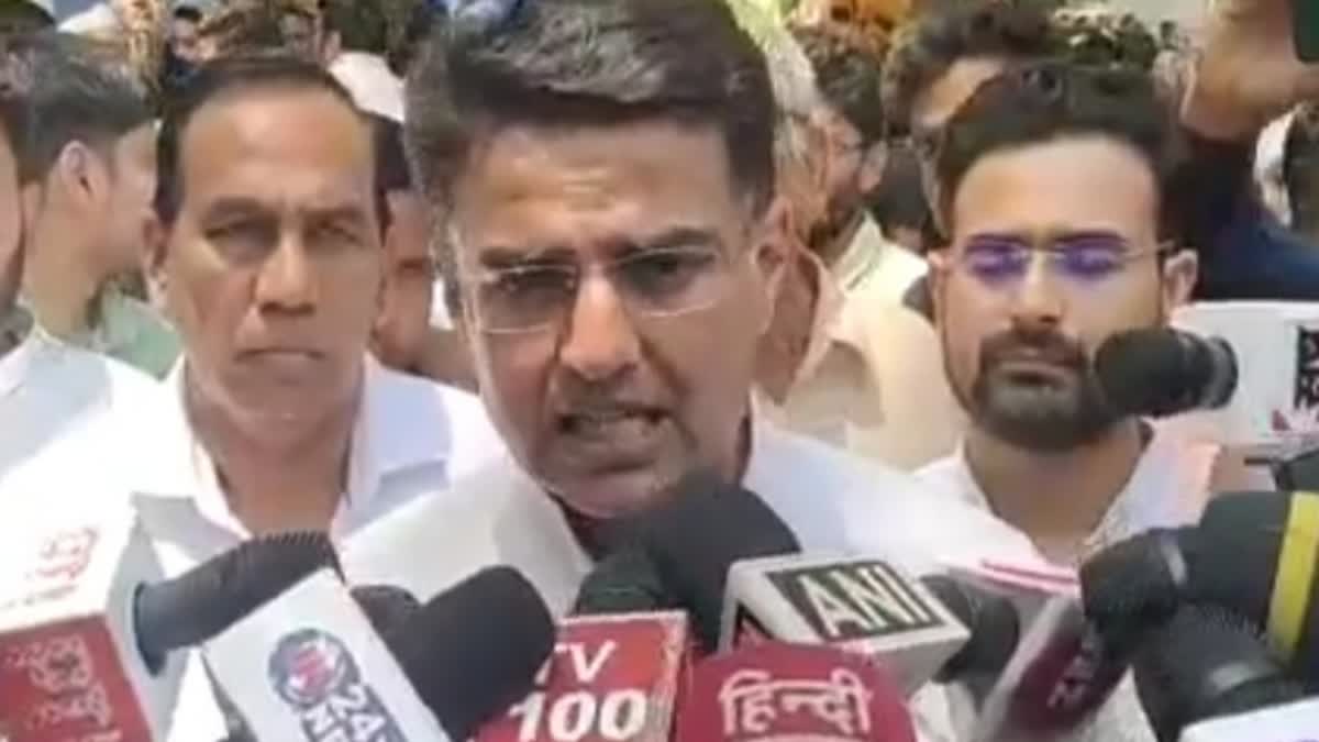 Sachin Pilot reached Jantar Mantar