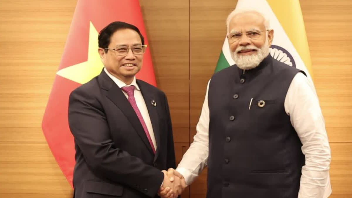 PRIME MINISTER MODI MET THE PM OF VIETNAM DISCUSSED THE MATTER OF INCREASING COOPERATION IN TRADE AND DEFENSE SECTOR