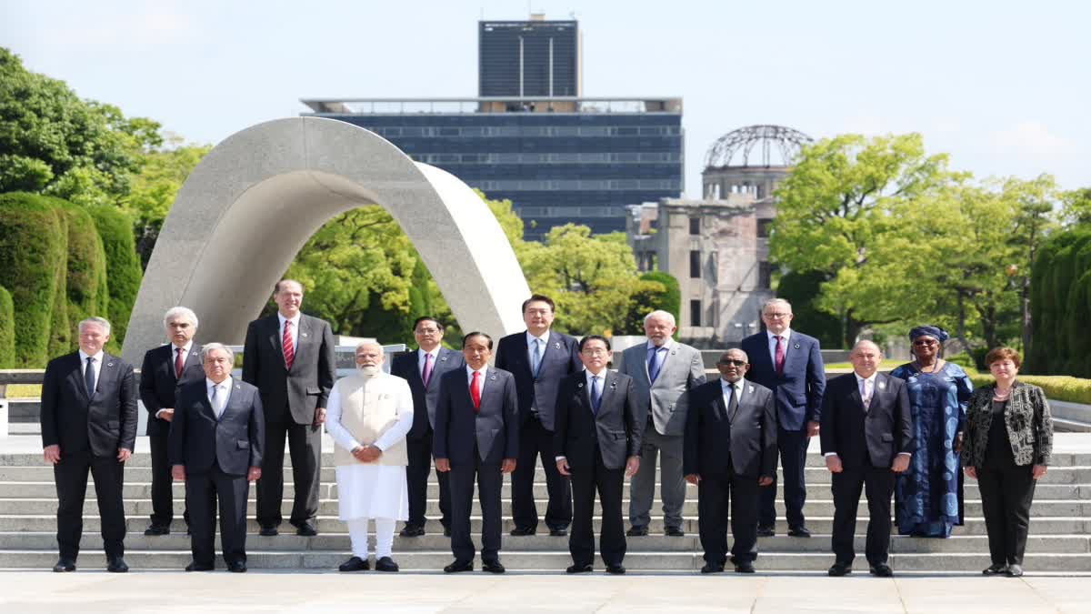 PM Narendra Modi Japan Visit: પીસ મેમોરિયલની મુલાકાત બાદ મોદીએ ઋષિ સુનક સાથે હાથ મિલાવ્યા