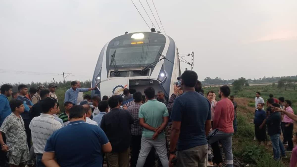 Puri Howrah Vande Bharat Express